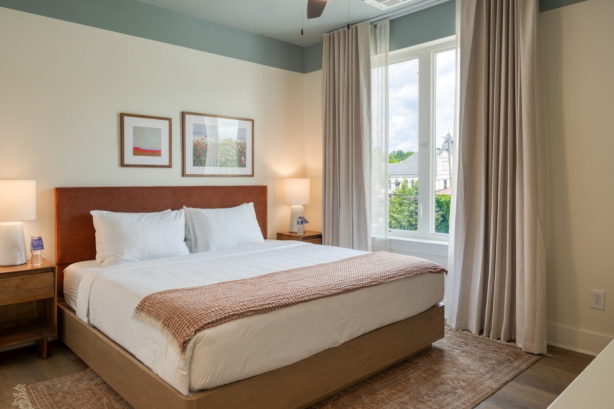 The Gilmore Hotel | Group-Friendly Stay in 12South gallery image 3