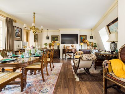 Mayfair 3-Bed 6-Guest Large Penthouse w/Patio