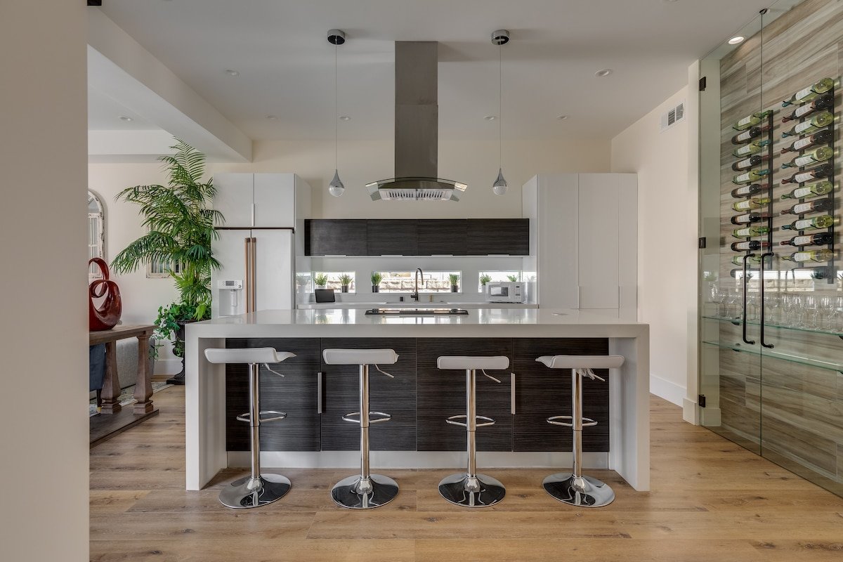 Los Angeles villa monthly gallery image 5