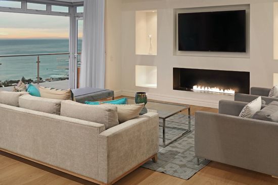 Photo 3 of The Upper House accommodation in Camps Bay, Cape Town with 4 bedrooms and 4 bathrooms