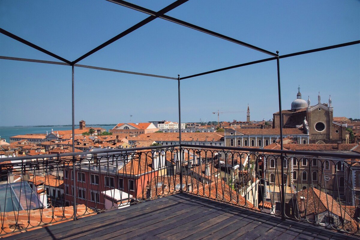 Palazzo Widmann | Luxury Penthouse – 360° Rooftop gallery image 4