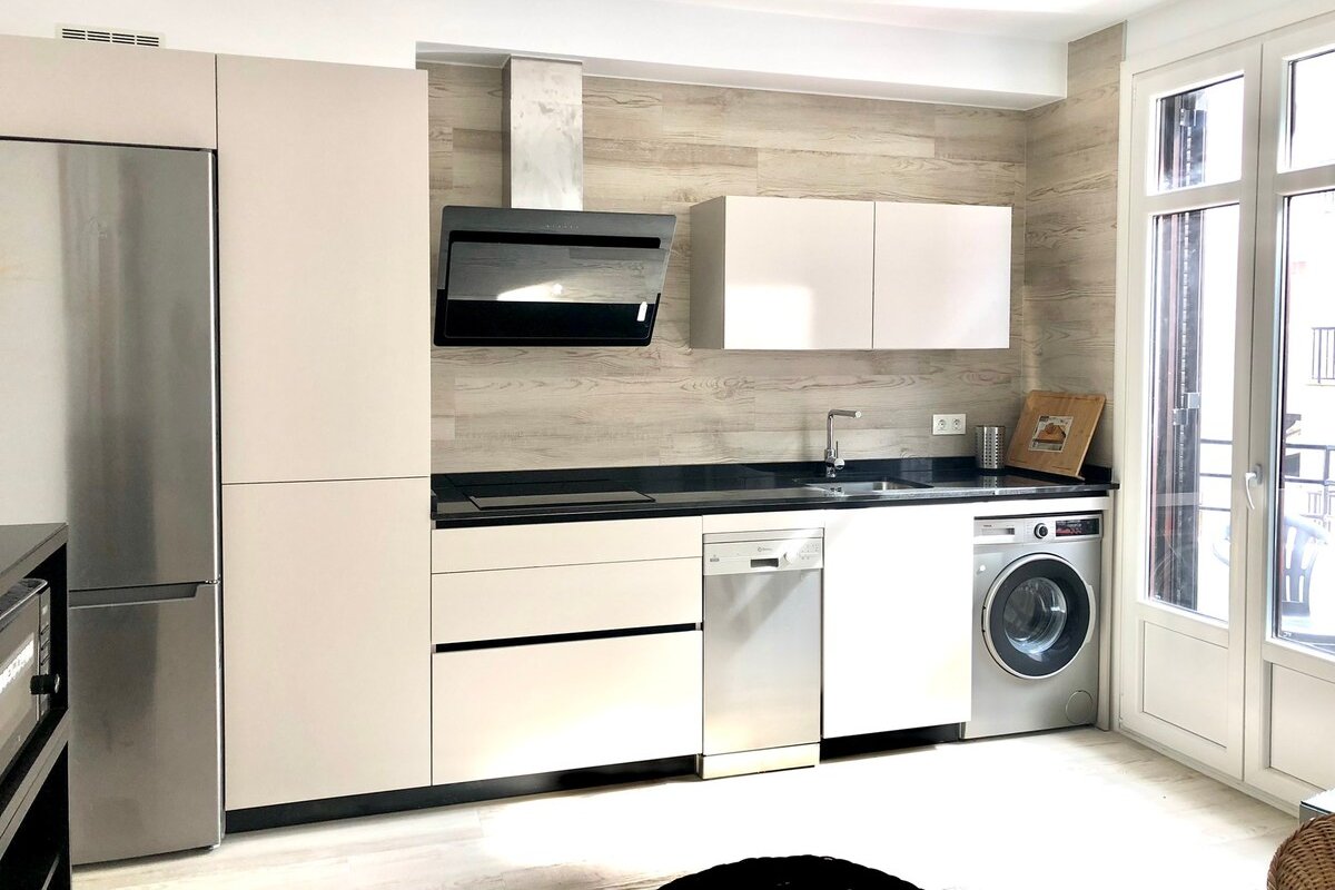 Foodies Location. Surf. Netflix 3 BDR gallery image 4