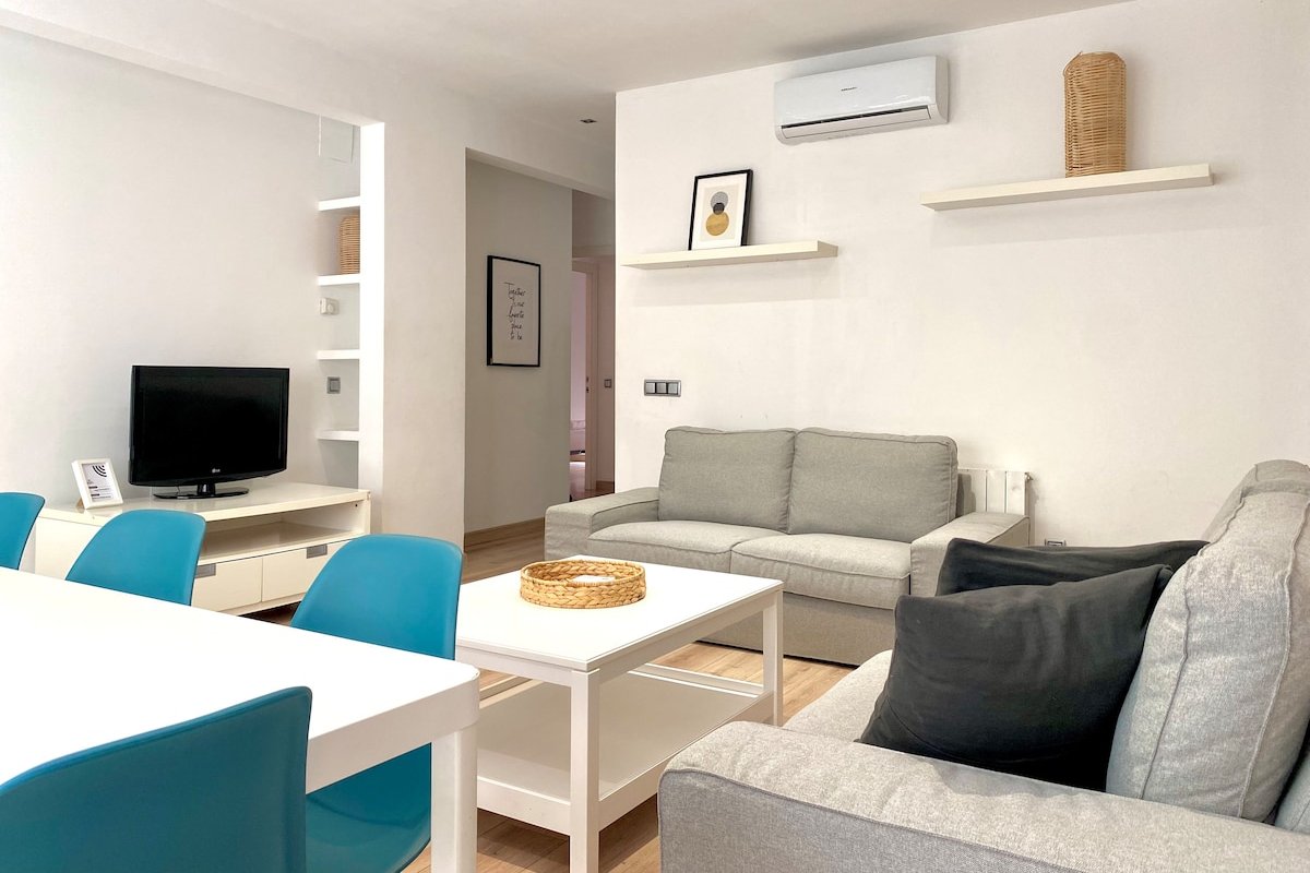 Penthouse with amazing terrace, 9 guests 3 bedroom gallery image 4