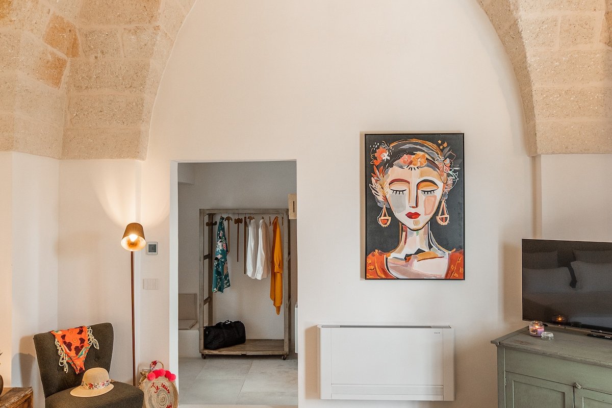 Luxury villa in the green in the Itria Valley gallery image 2