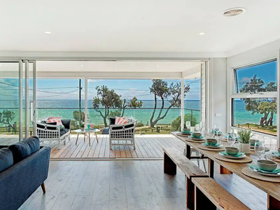 Beach Front Haven with 180 Degree Views
