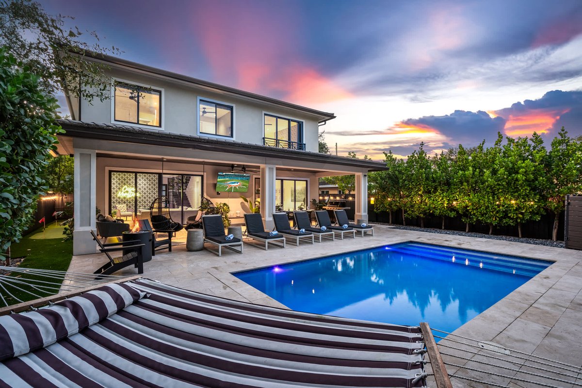 Casa Monstera | Heated Pool | Game Room | Golf