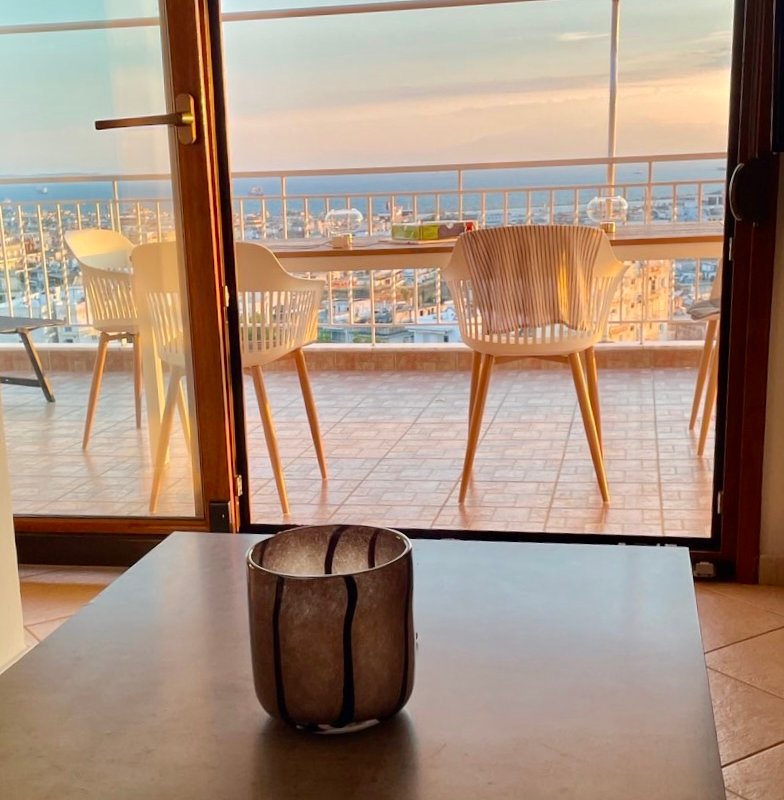 Panoramic City View Penthouse Nikopol