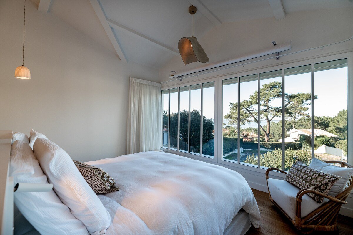 Superbe villa vue Bassin gallery image 5