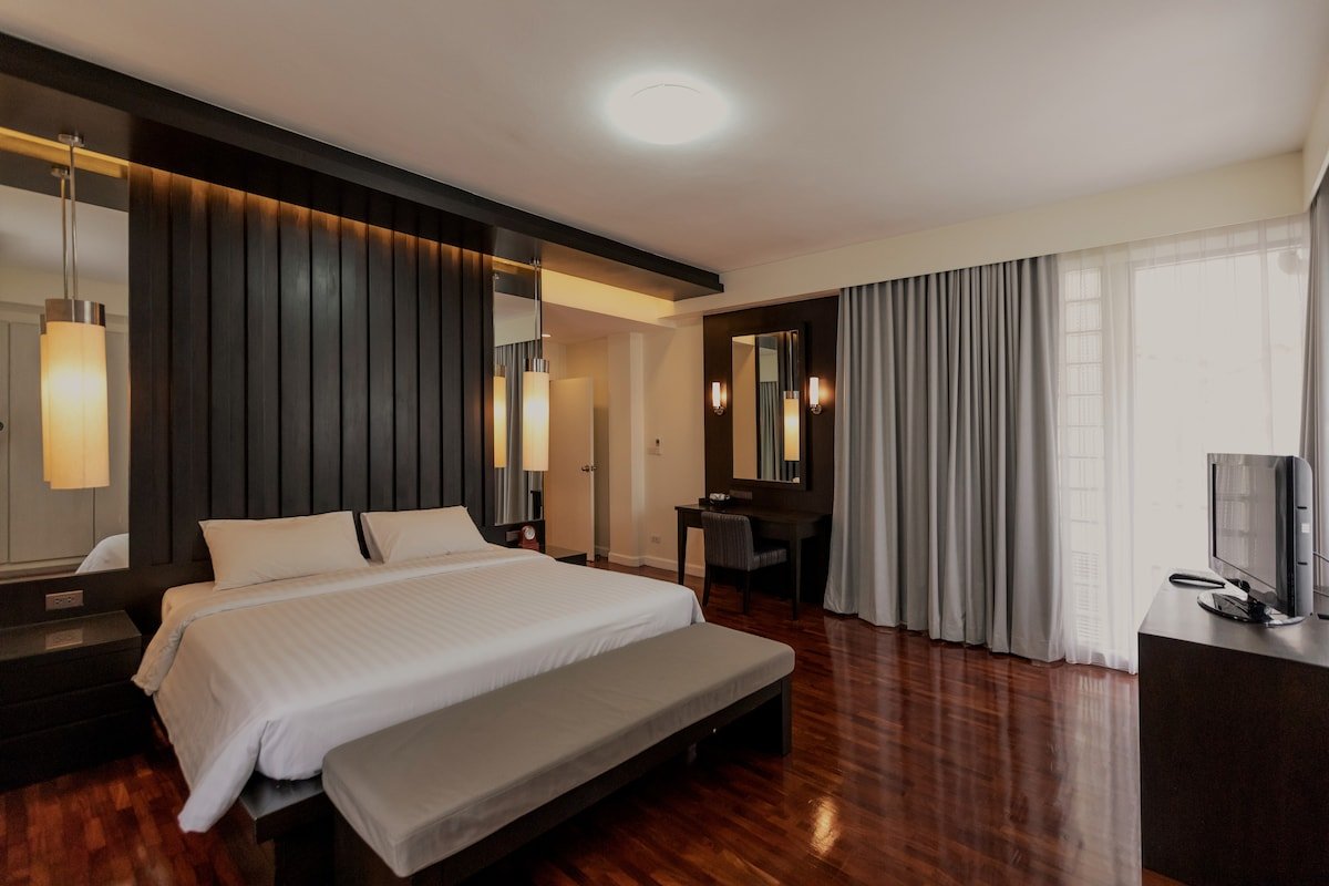 Modern spacious 3br in center bangkok 100 m. BTS gallery image 3