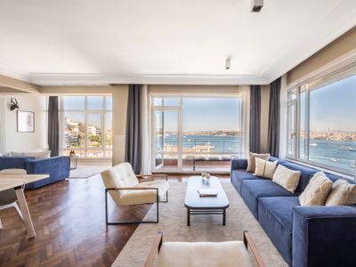 Stay Beyond The Bosphorus #2