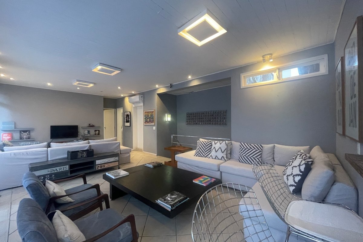 Novo! Leblon cobertura duplex a 1 quadra da praia gallery image 2