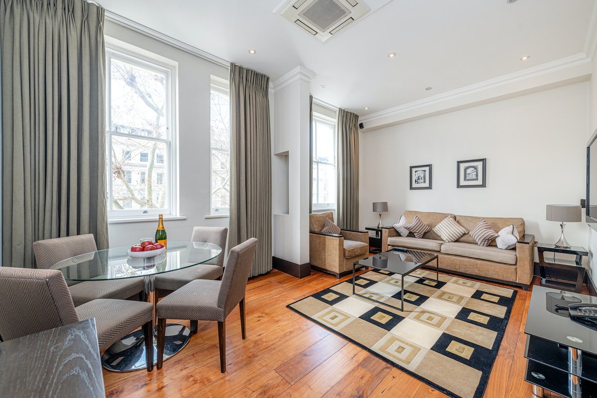 South Kensington – Deluxe 2 Bedroom Apartment