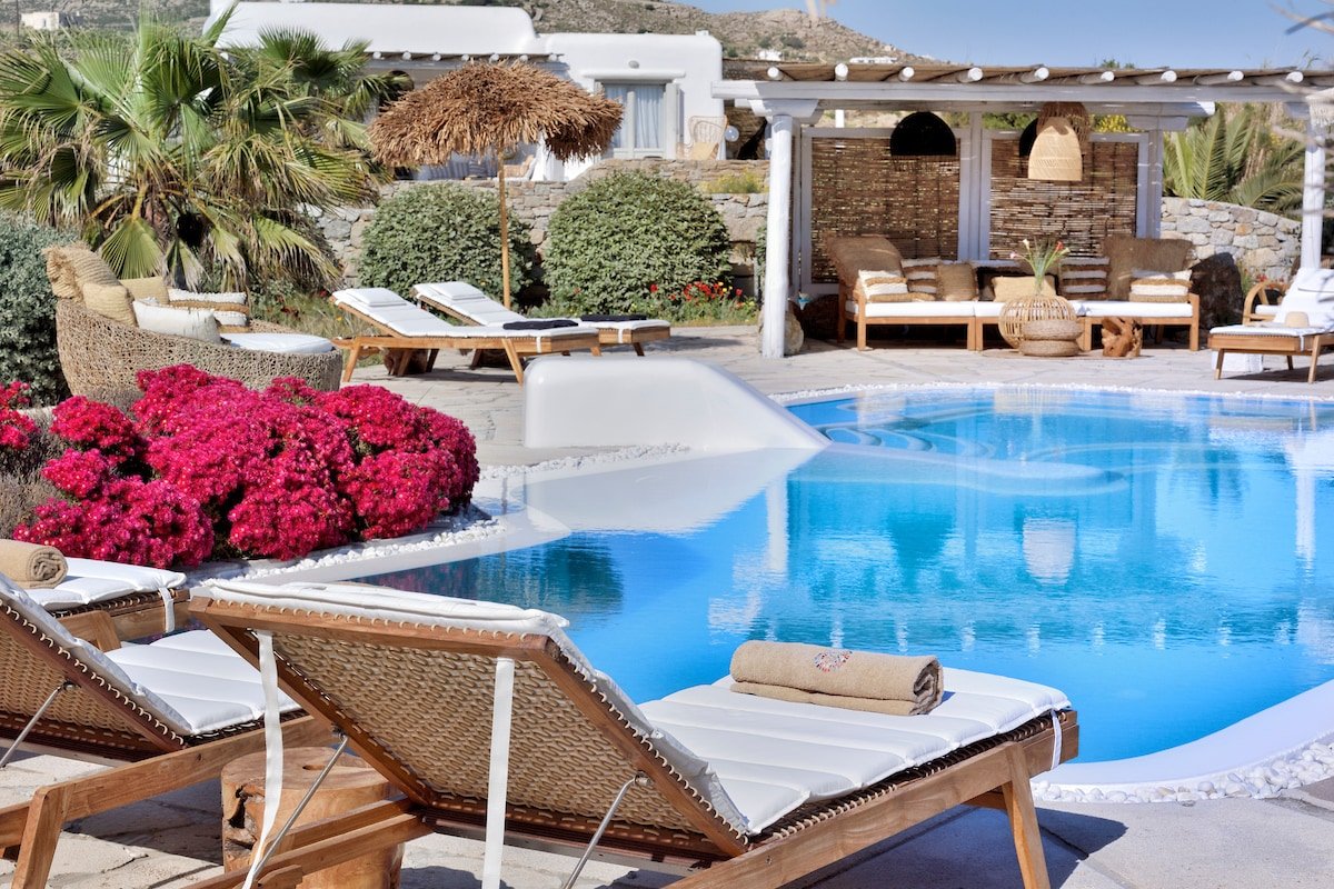 Stunning Villa Erato Sea View gallery image 2