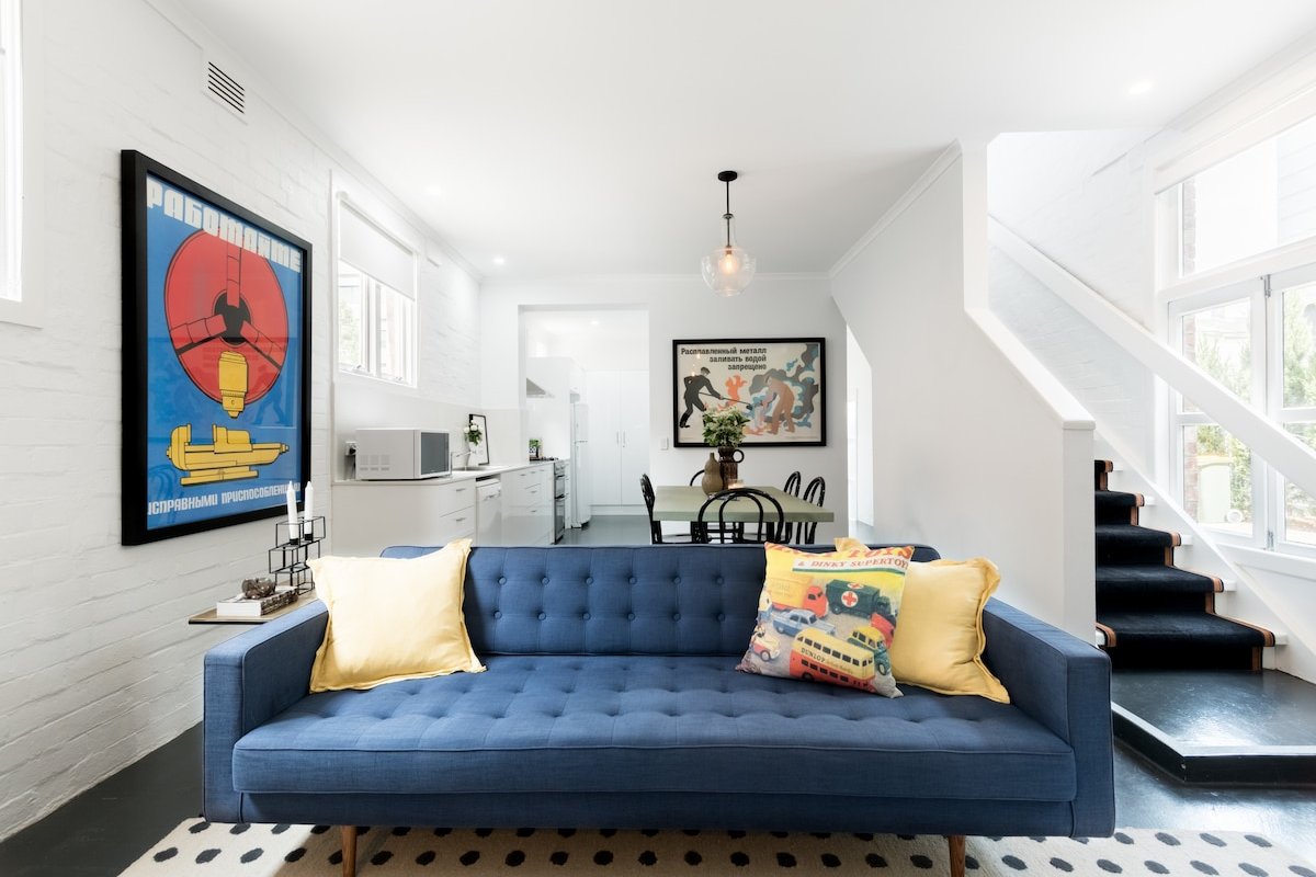 Charming Converted Stables in the Inner City gallery image 2