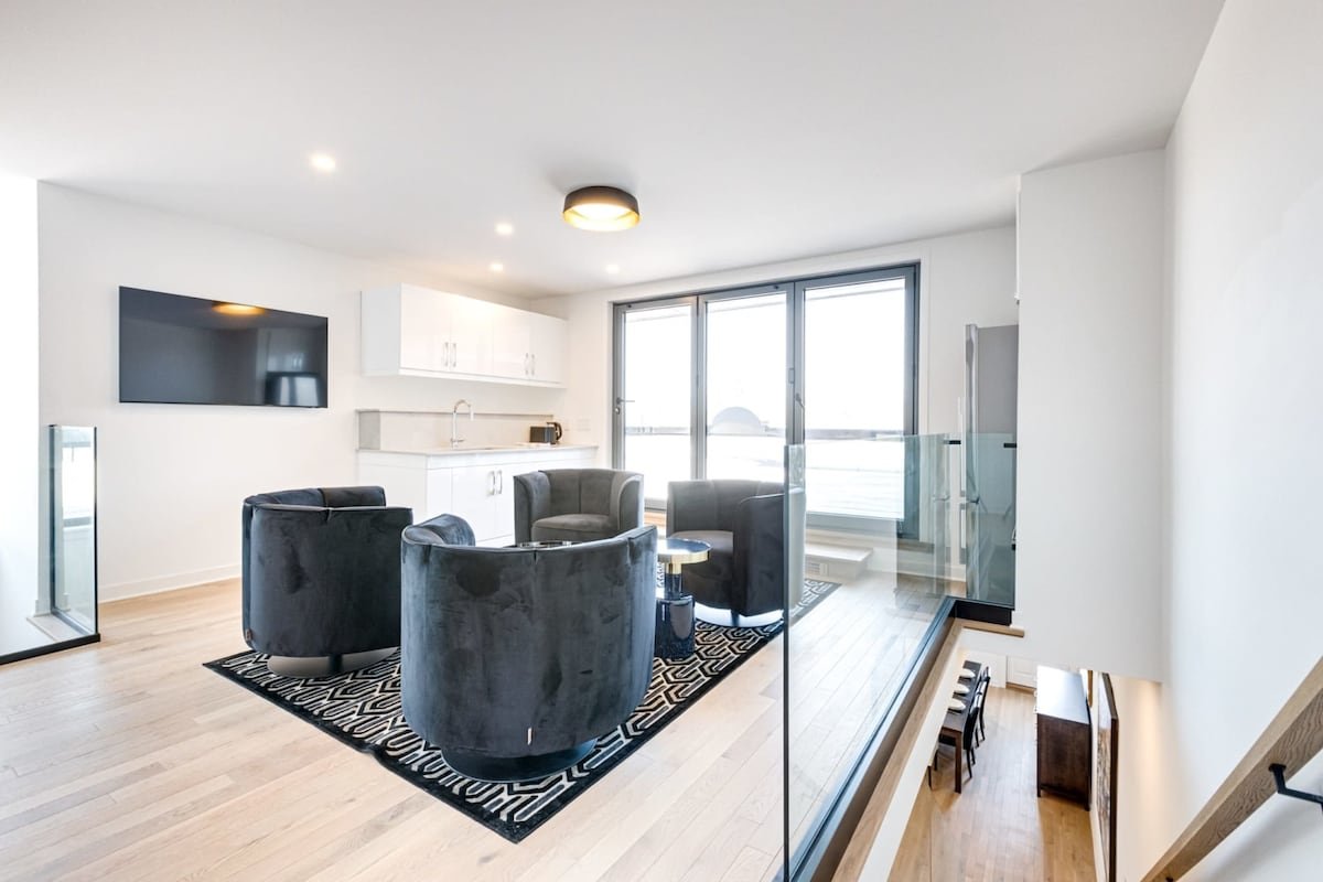 M11 | Luxury Suites: 4BR + private rooftop – 3 gallery image 4