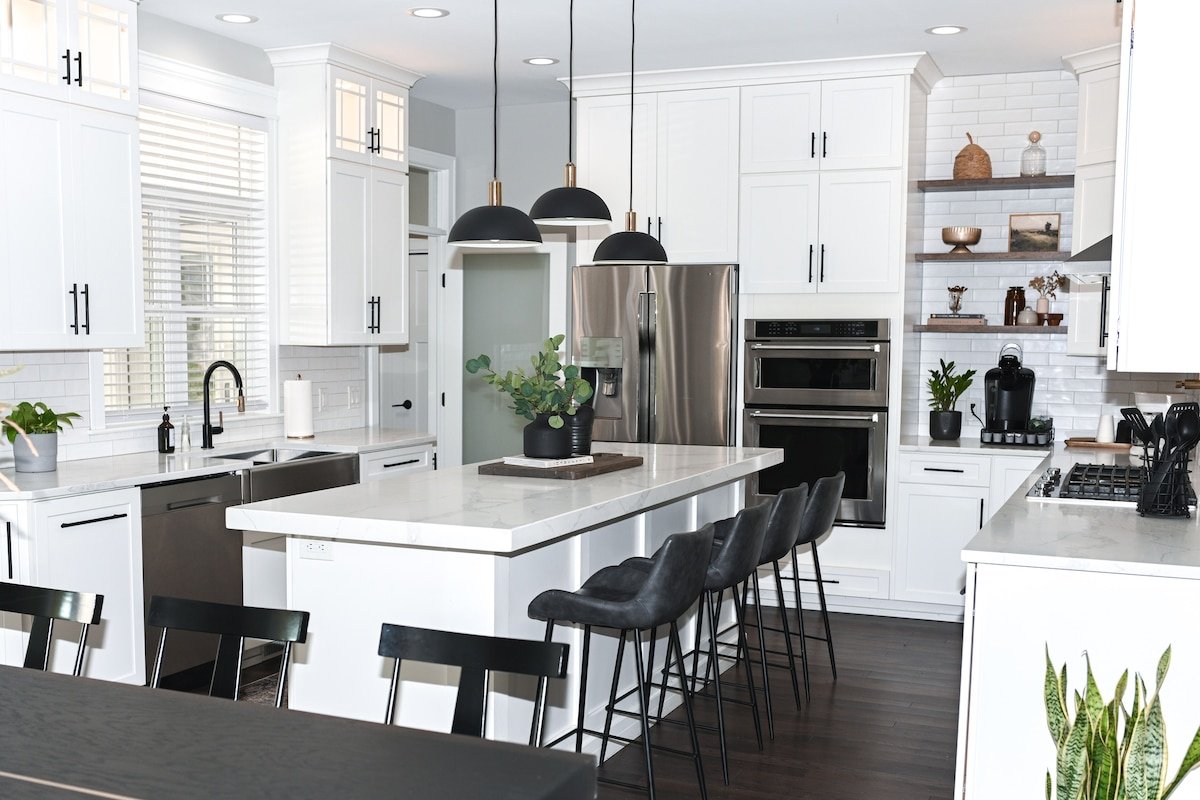 Luxury Home | Walk to OSU | Private Yard | Garage gallery image 3