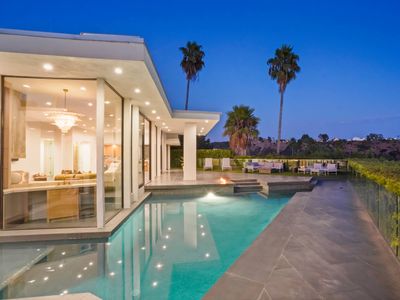 The Elvis Villa by Stay Awhile Villas