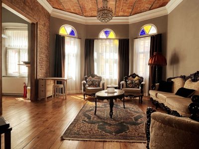 2.kat 3+1, 2 banyo, balkonlu Galata kulesi 20 adım