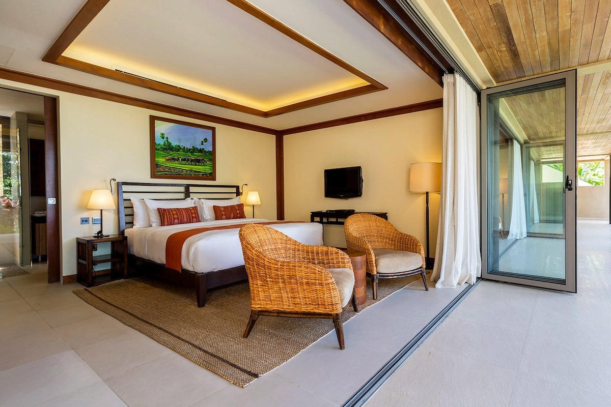 Purana Residence: Pool, Airport Transfer gallery image 2