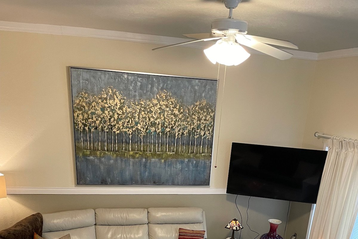 5th Ave Townhouse gallery image 5