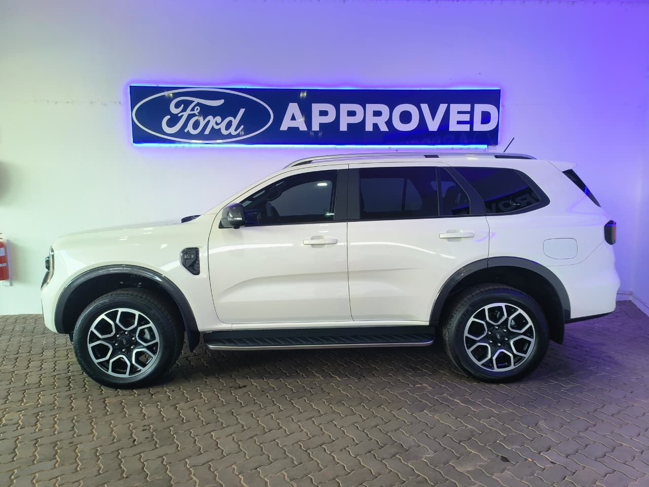Used car gallery