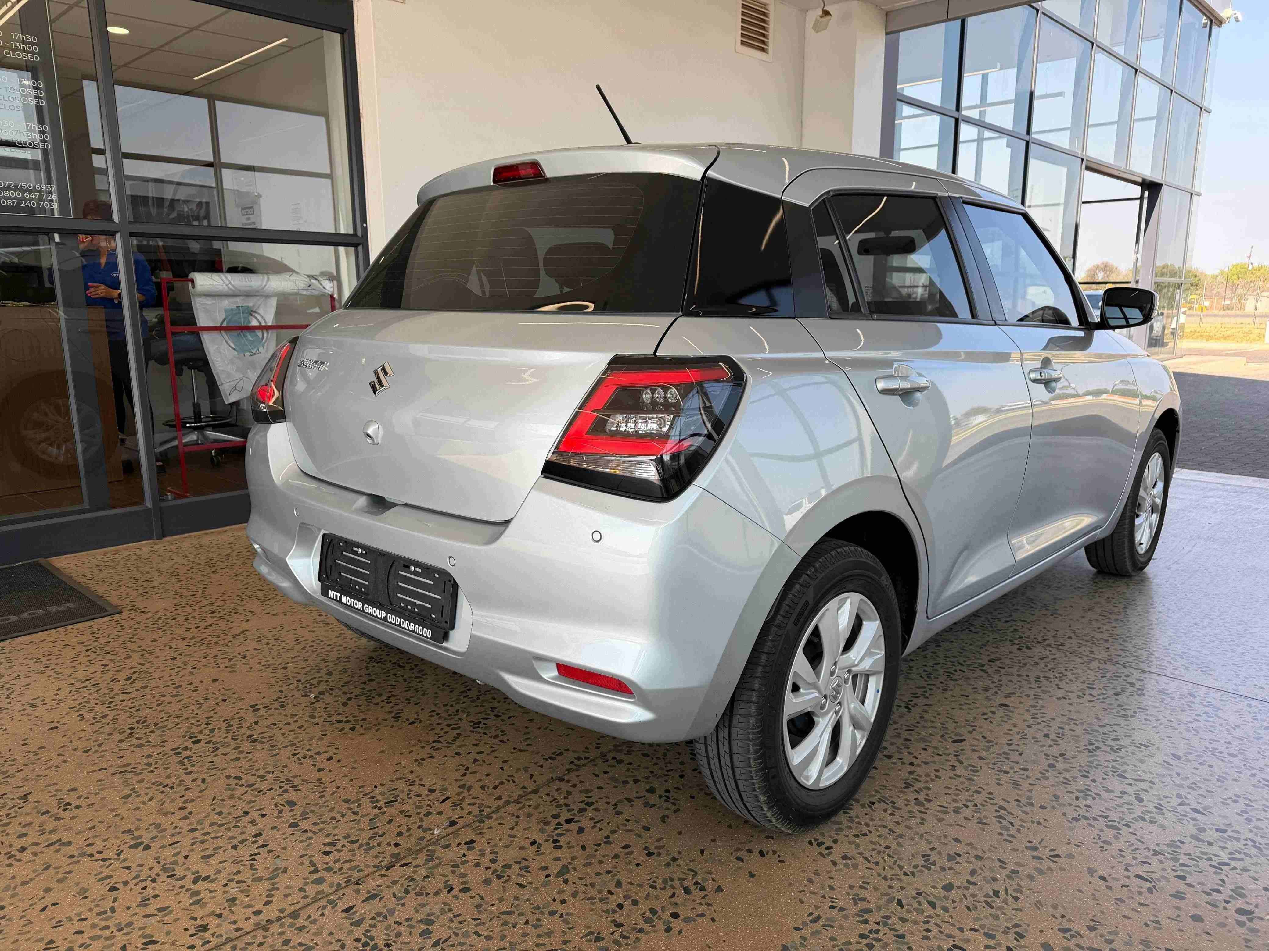 Used car gallery