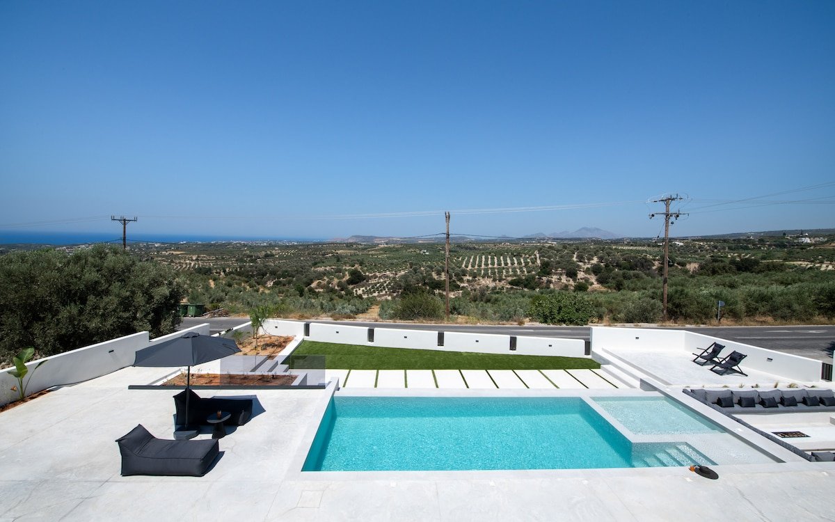 LeEva Oasis villa gallery image 4