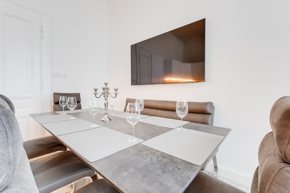 Wenceslas Square Royal Residence Apartments gallery image 5