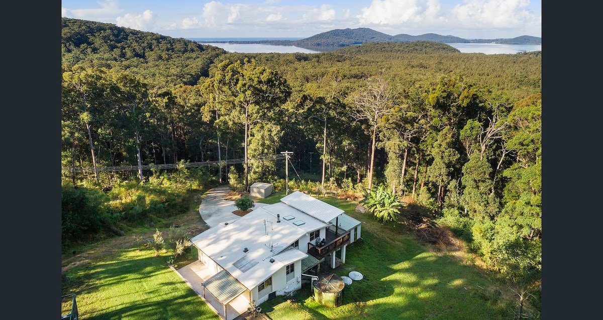 Home Atop The Mountain – 11 acres, Ocean+Lake View gallery image 2
