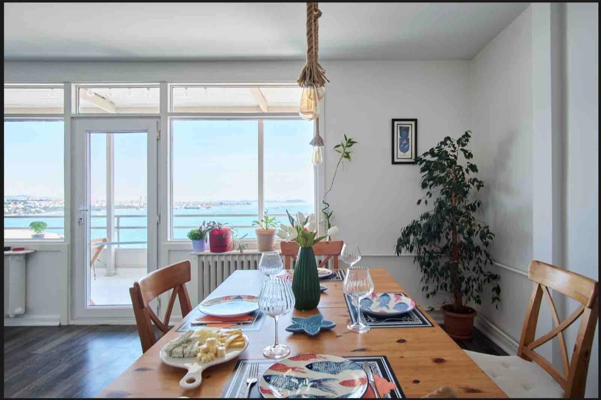 The View Is Breathtaking As You Are gallery image 2