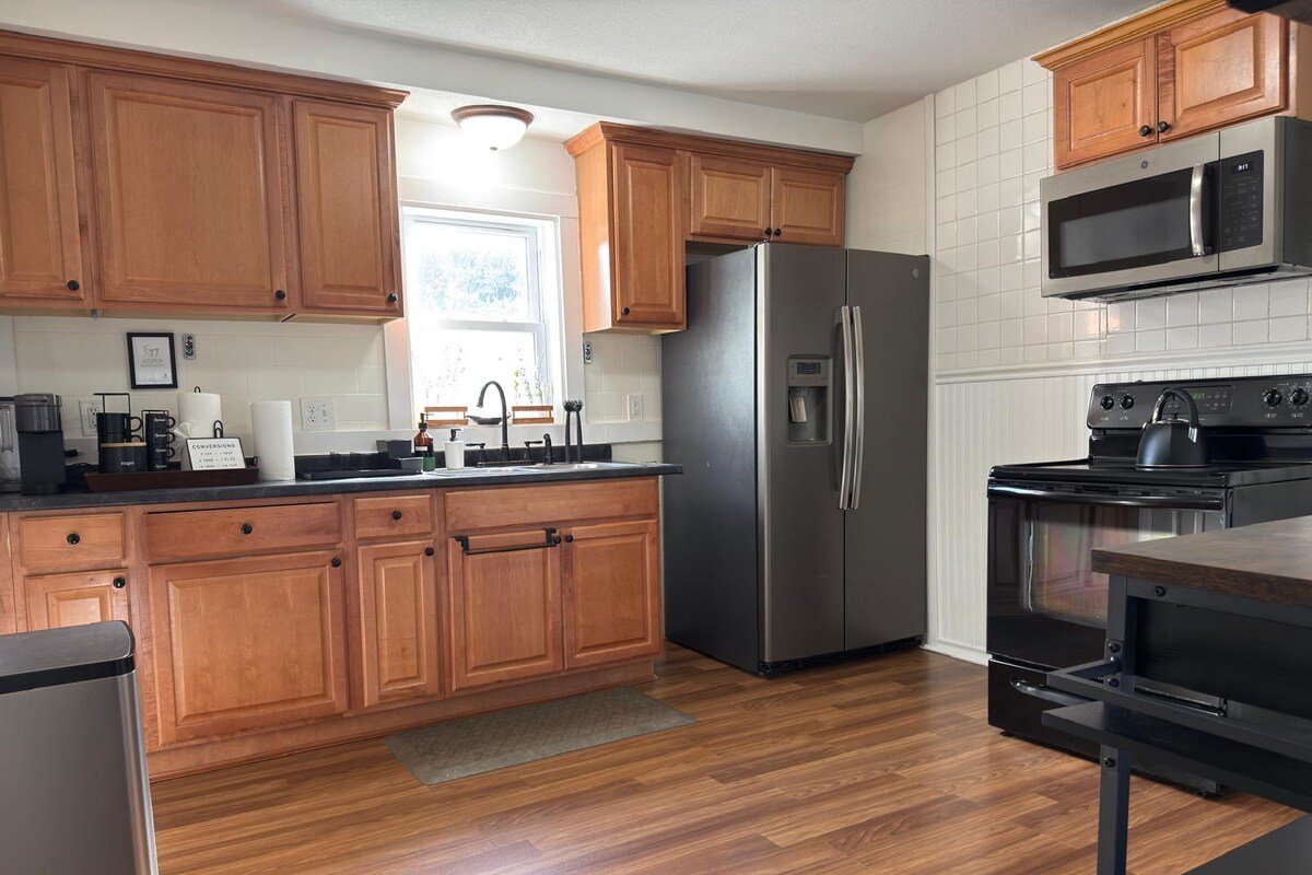 Hygge Home Minutes from DT St. Paul gallery image 4