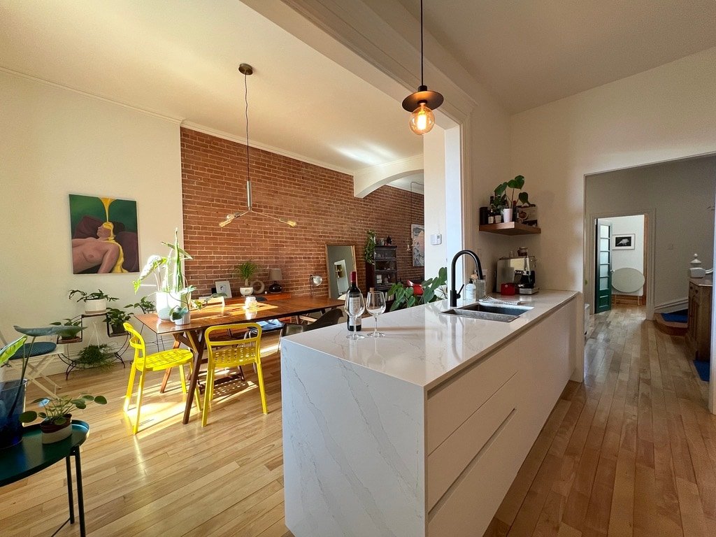 Magnifique appartement dans triplex victorien gallery image 2