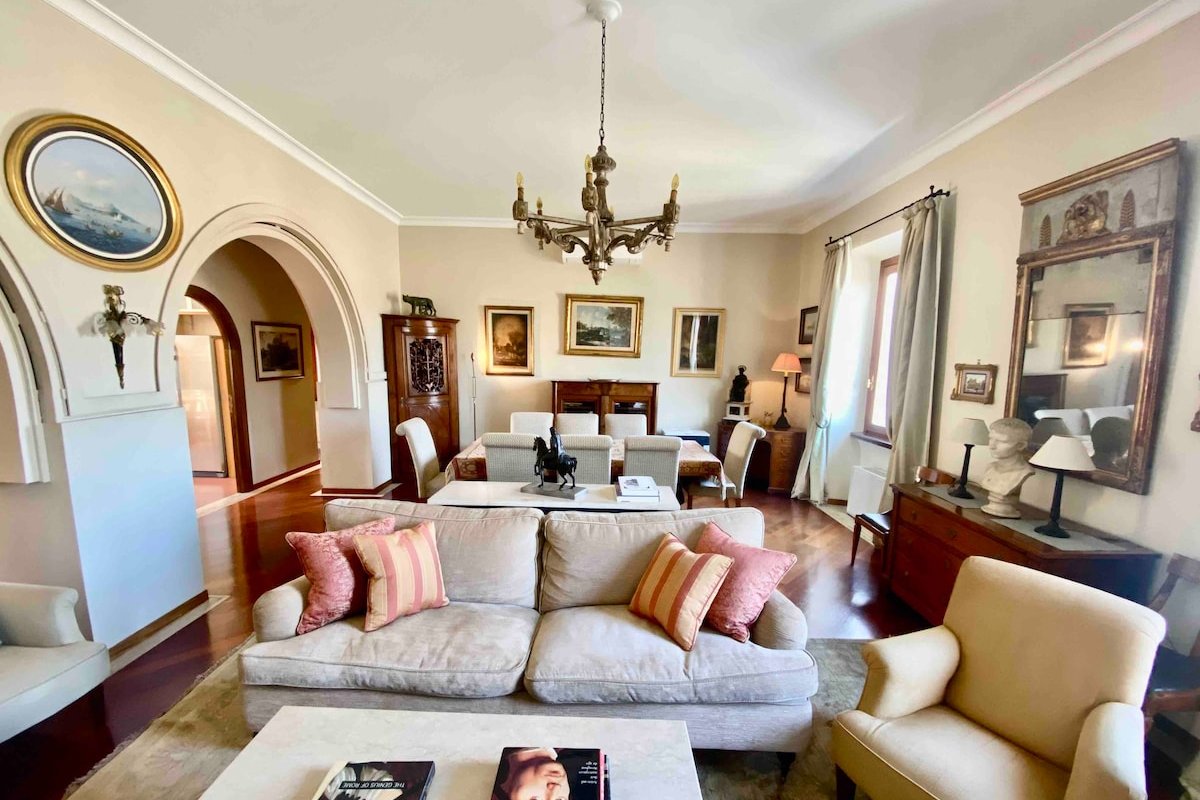 Penthouse in Trastevere gallery image 3