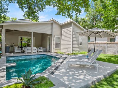 Luxury East Austin near Downtown w/ Heated POOL