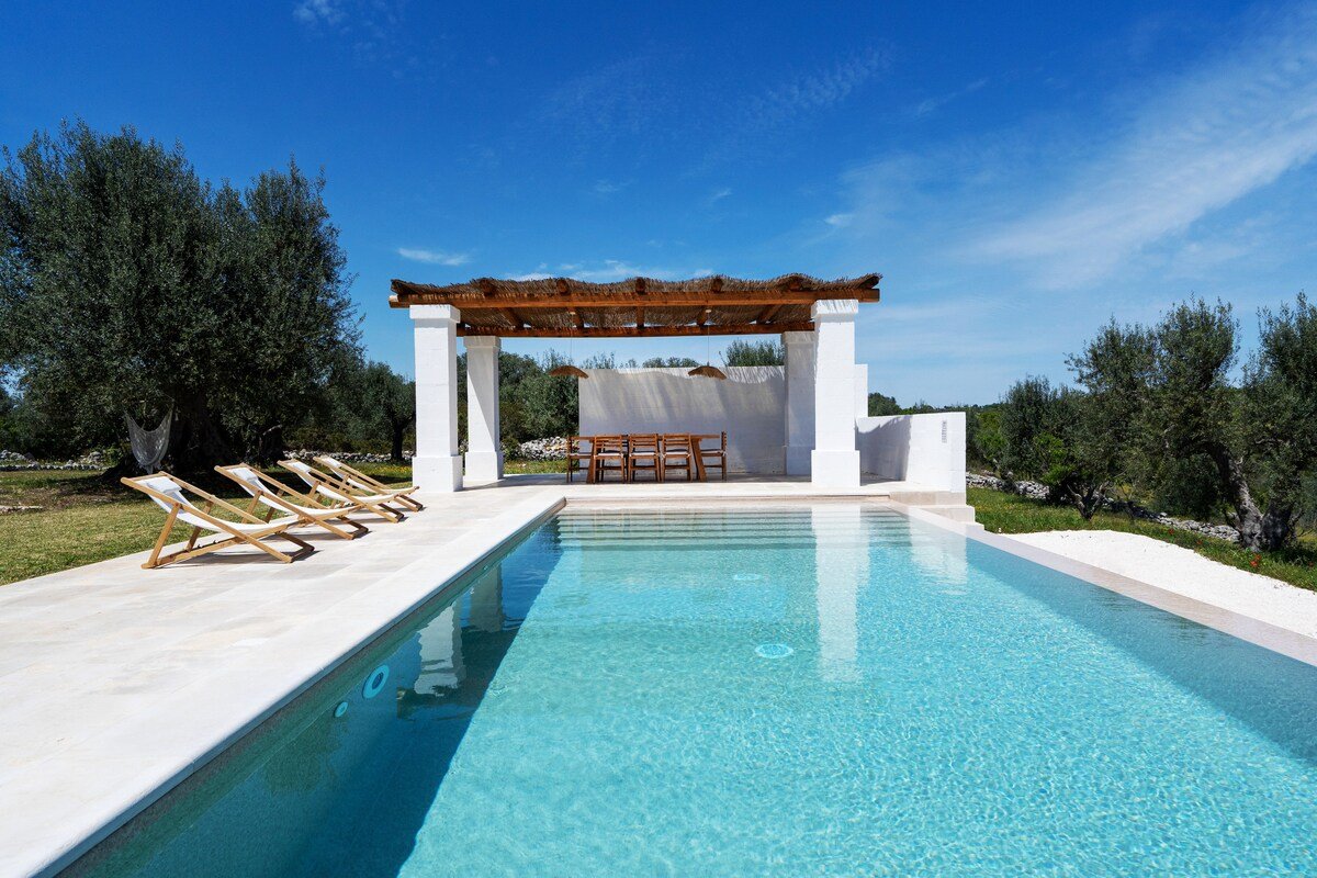 Wonderful design Trullo with swimmingpool & view gallery image 3
