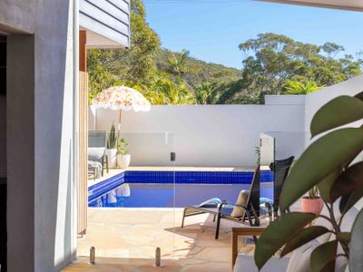 Pelicans | Blueys Beach