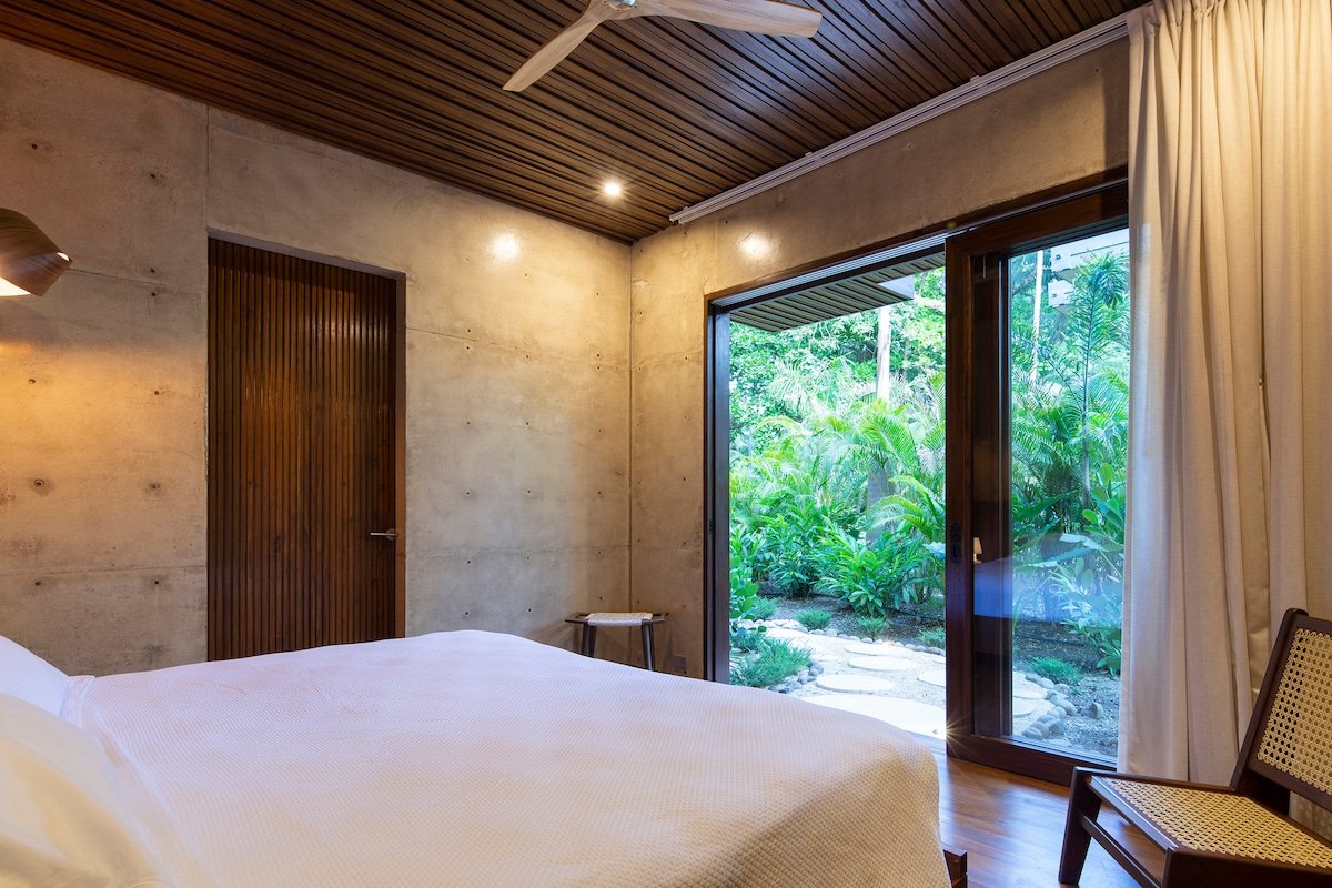 Wabi – Beachfront Luxury Villa at Rayo Verde gallery image 5