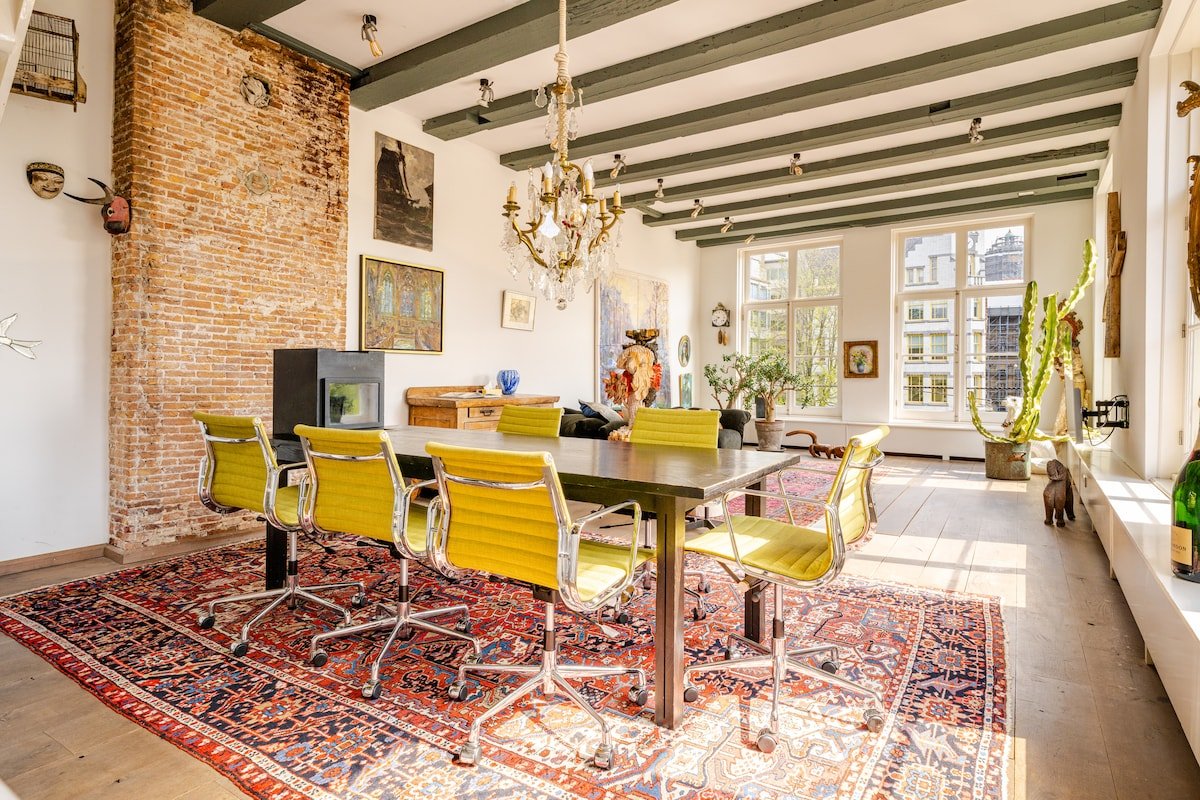 luxurious Canal house Amsterdam gallery image 4