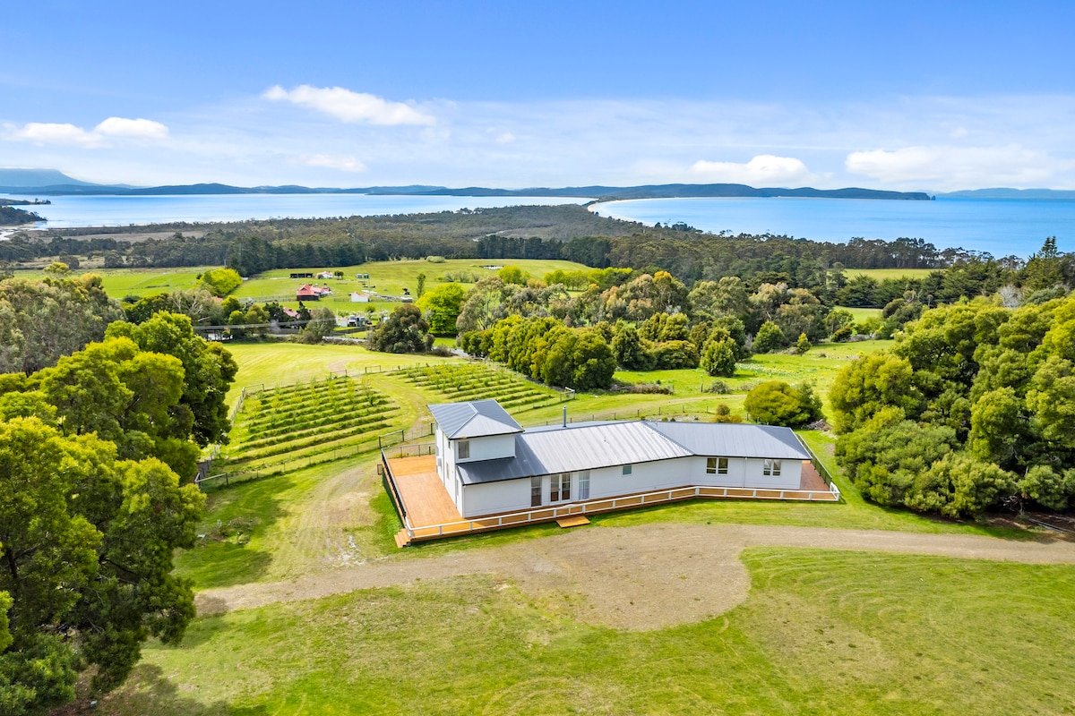 Dreamscapes on Bruny Island gallery image 4