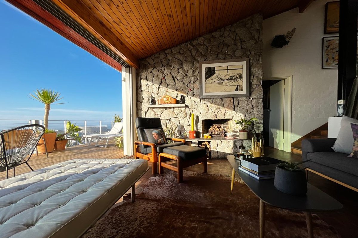 Entire James Bond Pad high up over Green Point