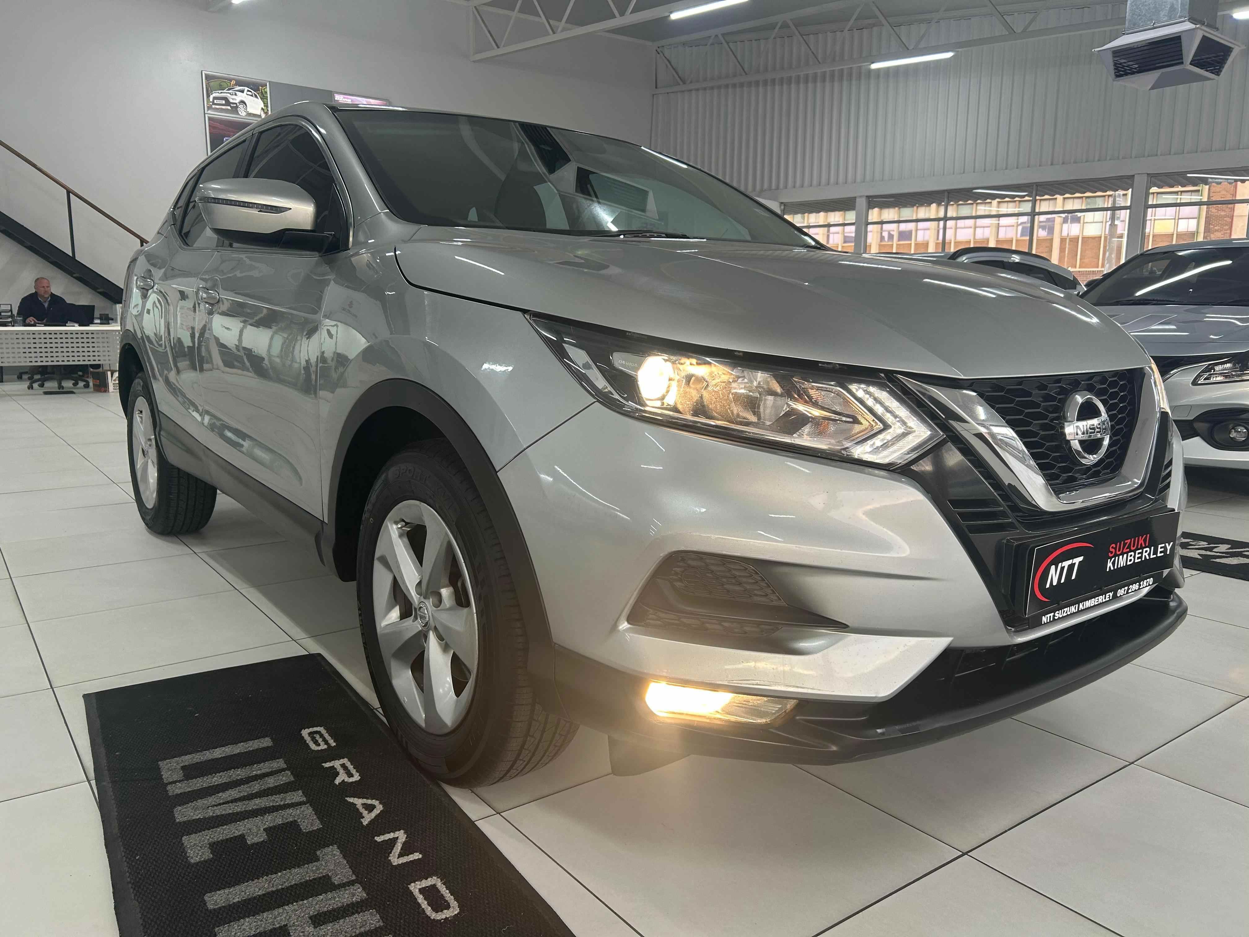 NISSAN QASHQAI 1.2T ACENTA PLUS CVT for Sale in South Africa