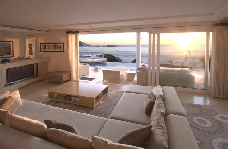 Photo 2 of Ocean Blue Bungalow accommodation in Clifton, Cape Town with 4 bedrooms and 3 bathrooms