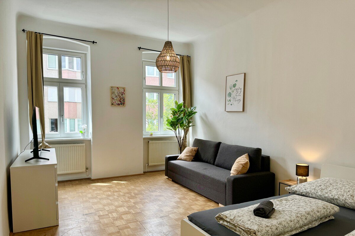 130 m2 | Spacious | Free Parking gallery image 4