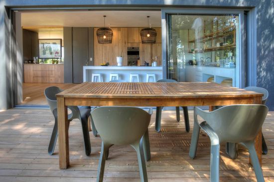 Photo 2 of Higgovale Chic accommodation in Higgovale, Cape Town with 5 bedrooms and 4.5 bathrooms