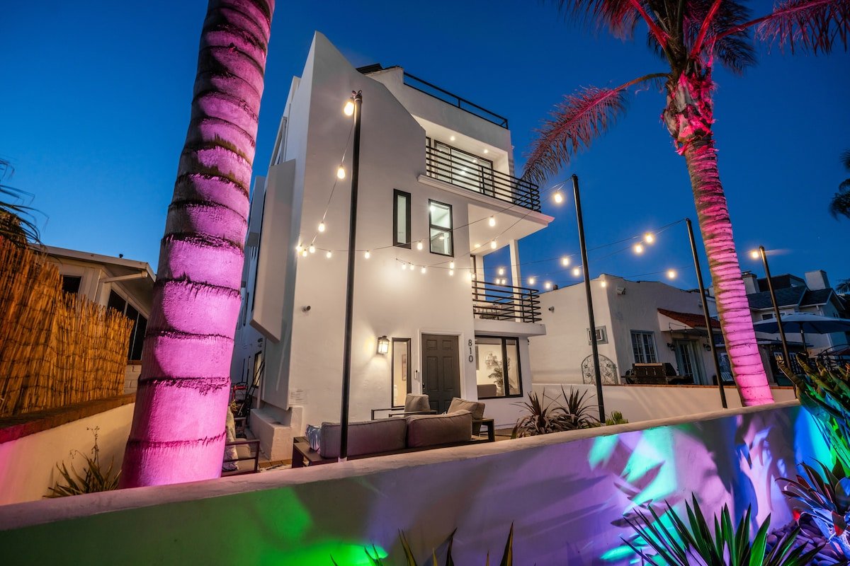 Ocean & Bay Views w/ Private Rooftop Hot Tub gallery image 2