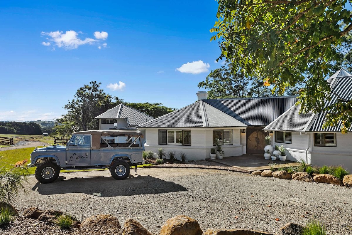 *NEW* Three Meadows House & Function Space gallery image 3