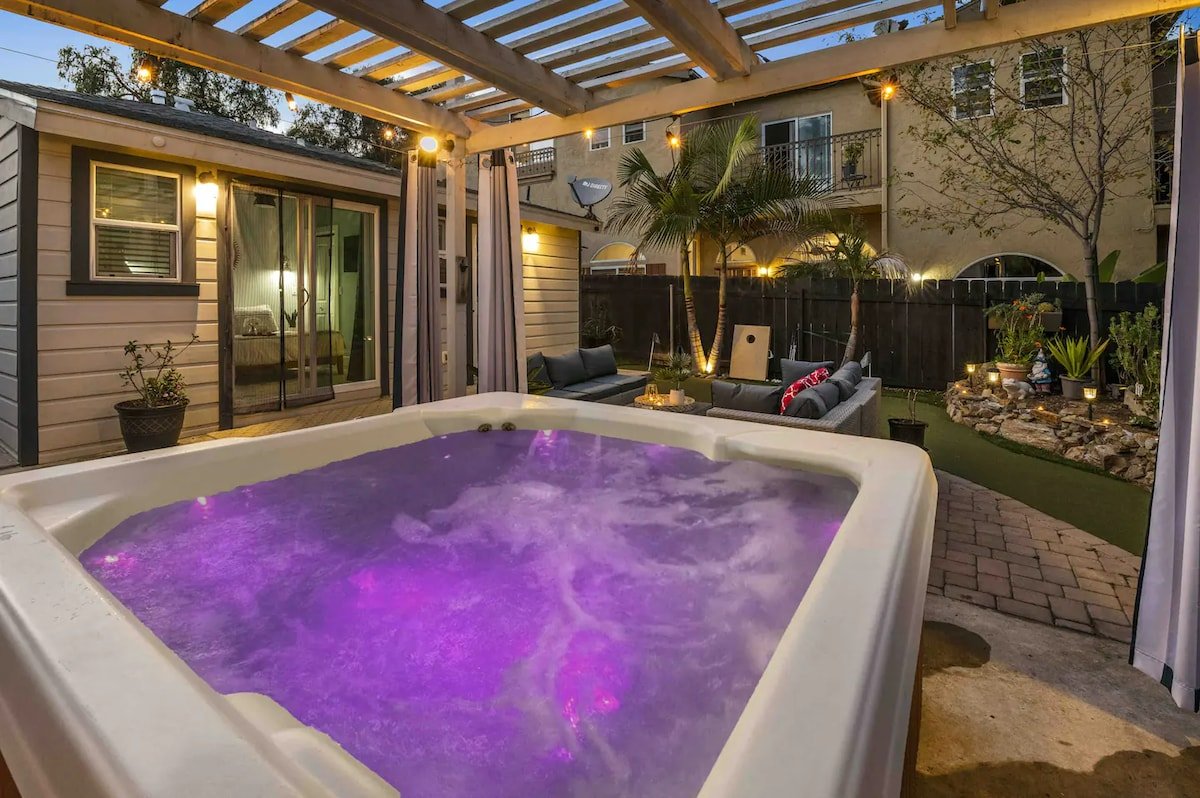 Sunny San Diego Hideaway gallery image 3