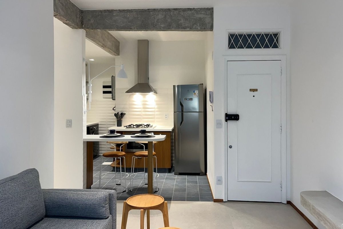 Apartamento Lindo Reformado! gallery image 3