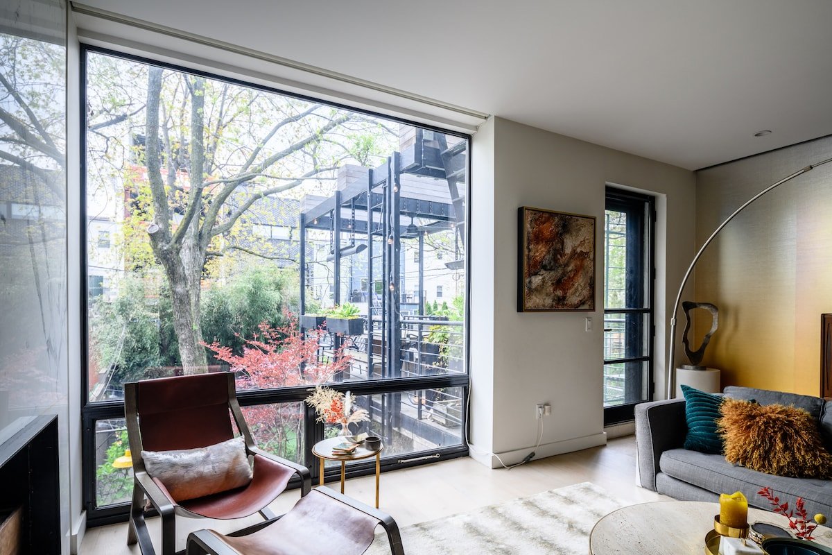 RoveTravel | Pacific | Duplex w/Deck & Backyard gallery image 4