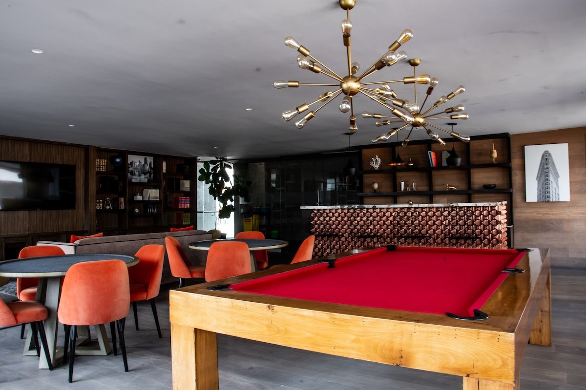 4 BR in 2 beautiful apartments gallery image 2